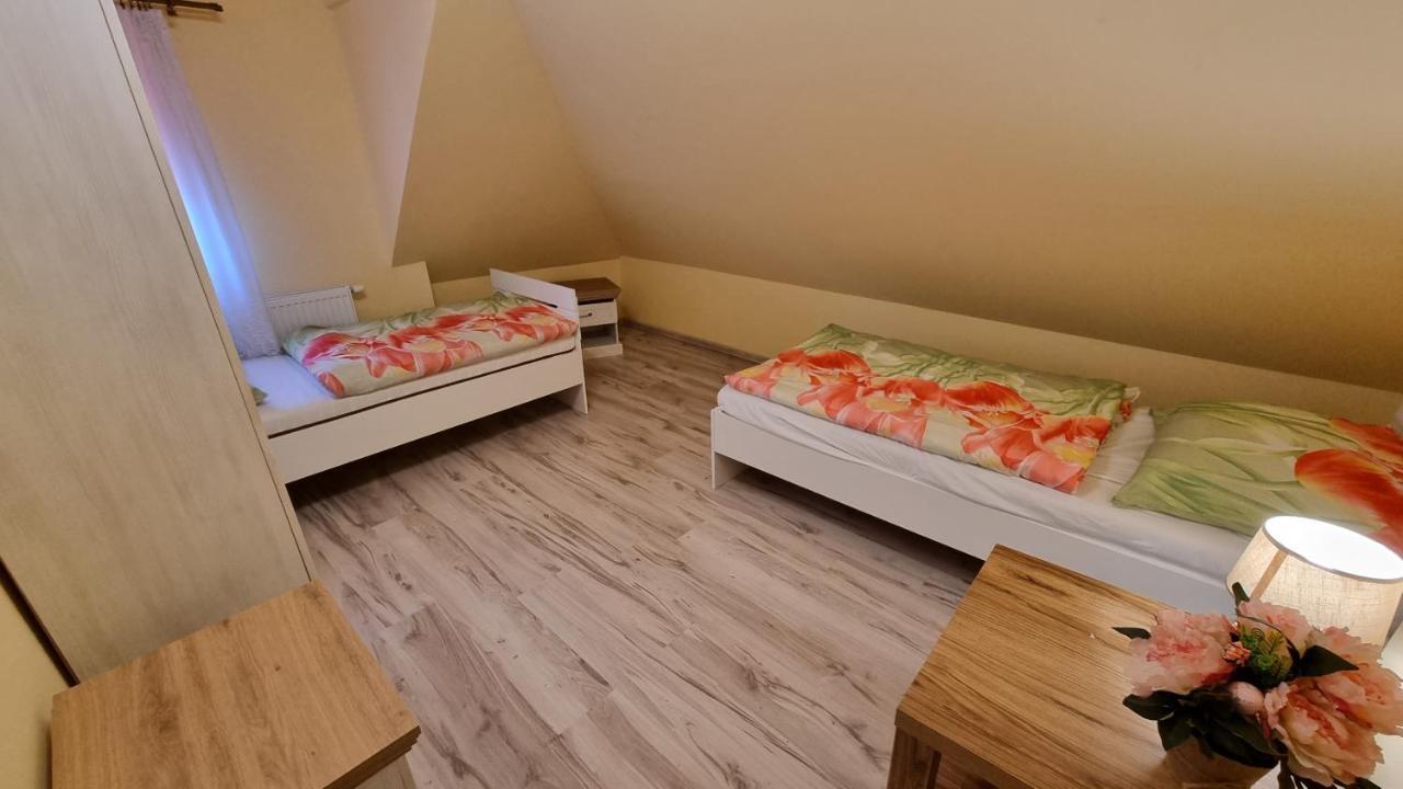 Apartmany Sebastian Прибылина Экстерьер фото