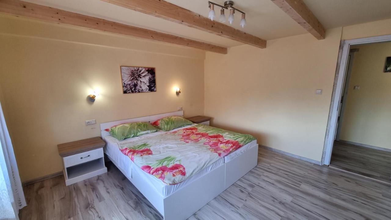 Apartmany Sebastian Прибылина Экстерьер фото